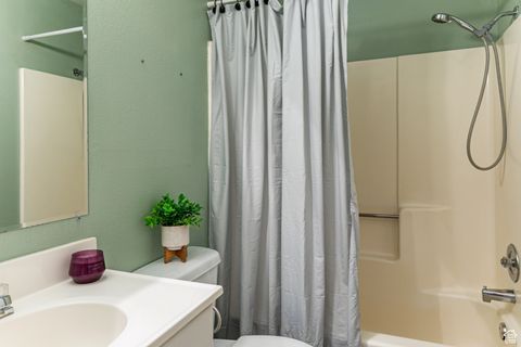Tiny photo for 1263 E RIDGE MEADOW LN #6R, Cottonwood Heights, UT 84047 (MLS # 2112026)