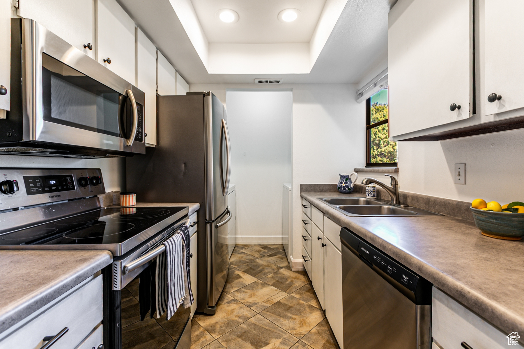 SHADOW RIDGE - Residential
