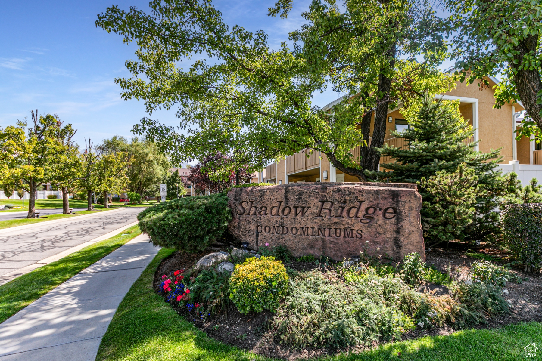 SHADOW RIDGE - Residential