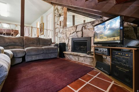 Tiny photo for 1220 E 225 N, Springville, UT 84663 (MLS # 2121278)
