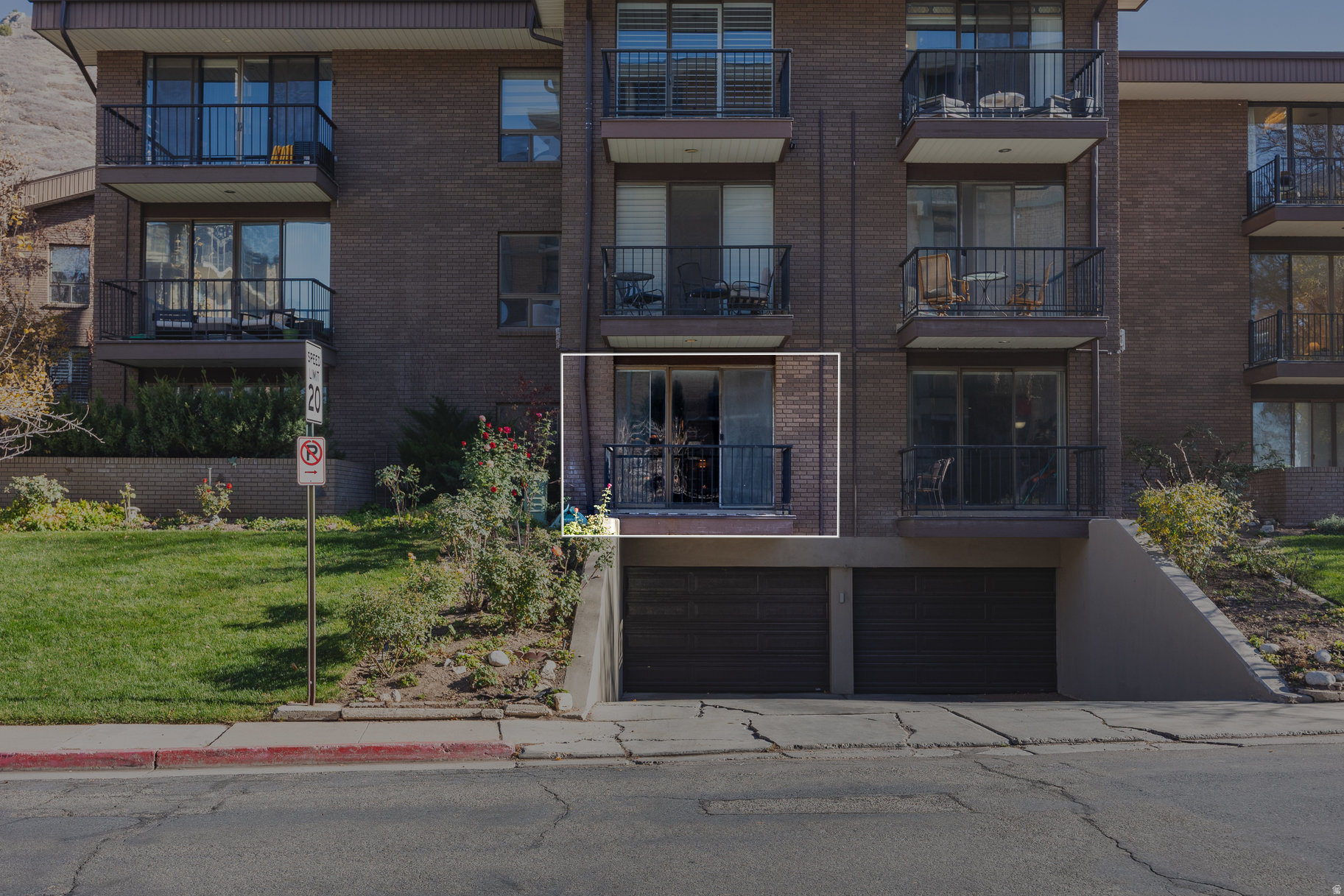 OAKWOOD GARDENS - Residential