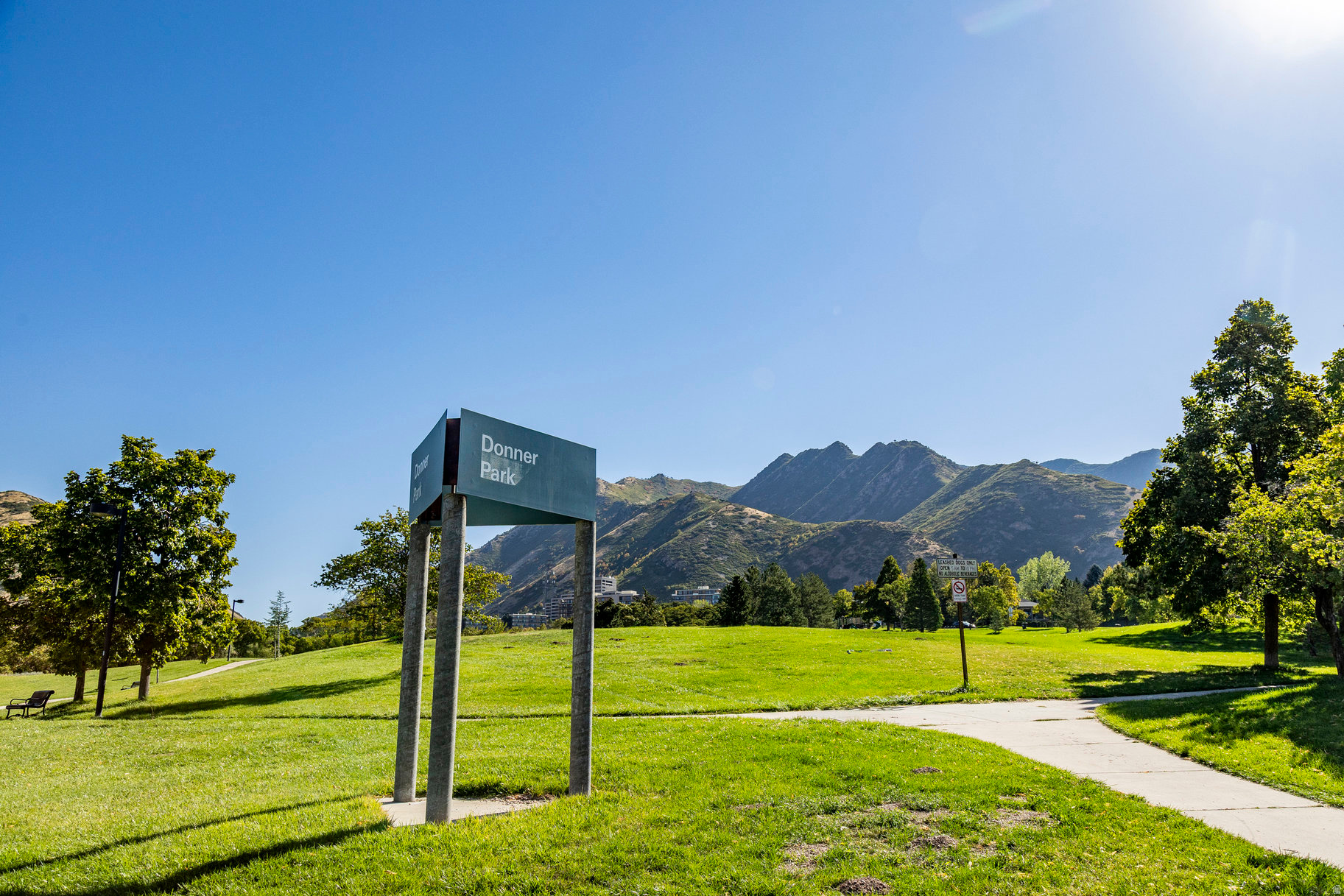 OAKWOOD GARDENS - Residential