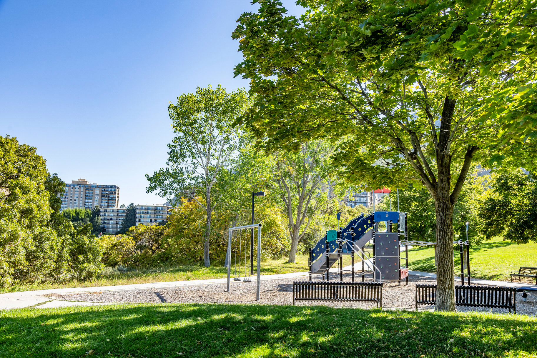 OAKWOOD GARDENS - Residential