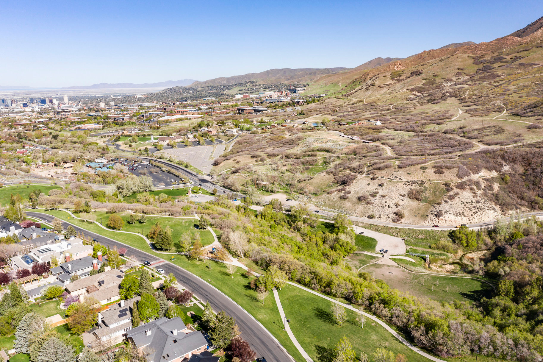 OAKWOOD GARDENS - Residential