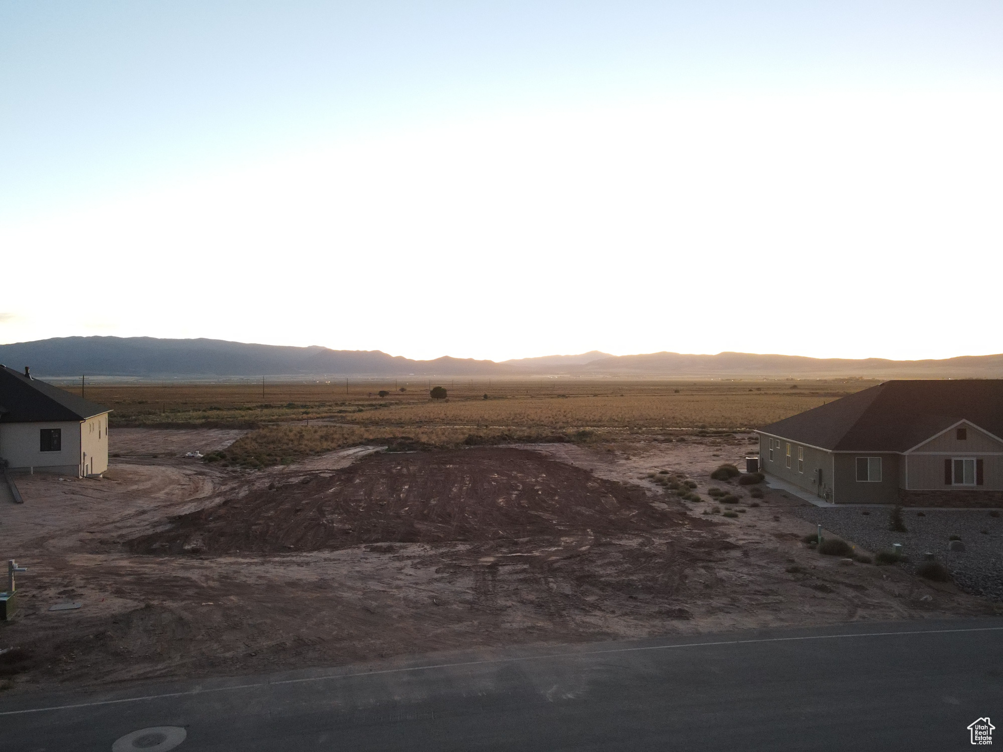 4 B RANCH - Land