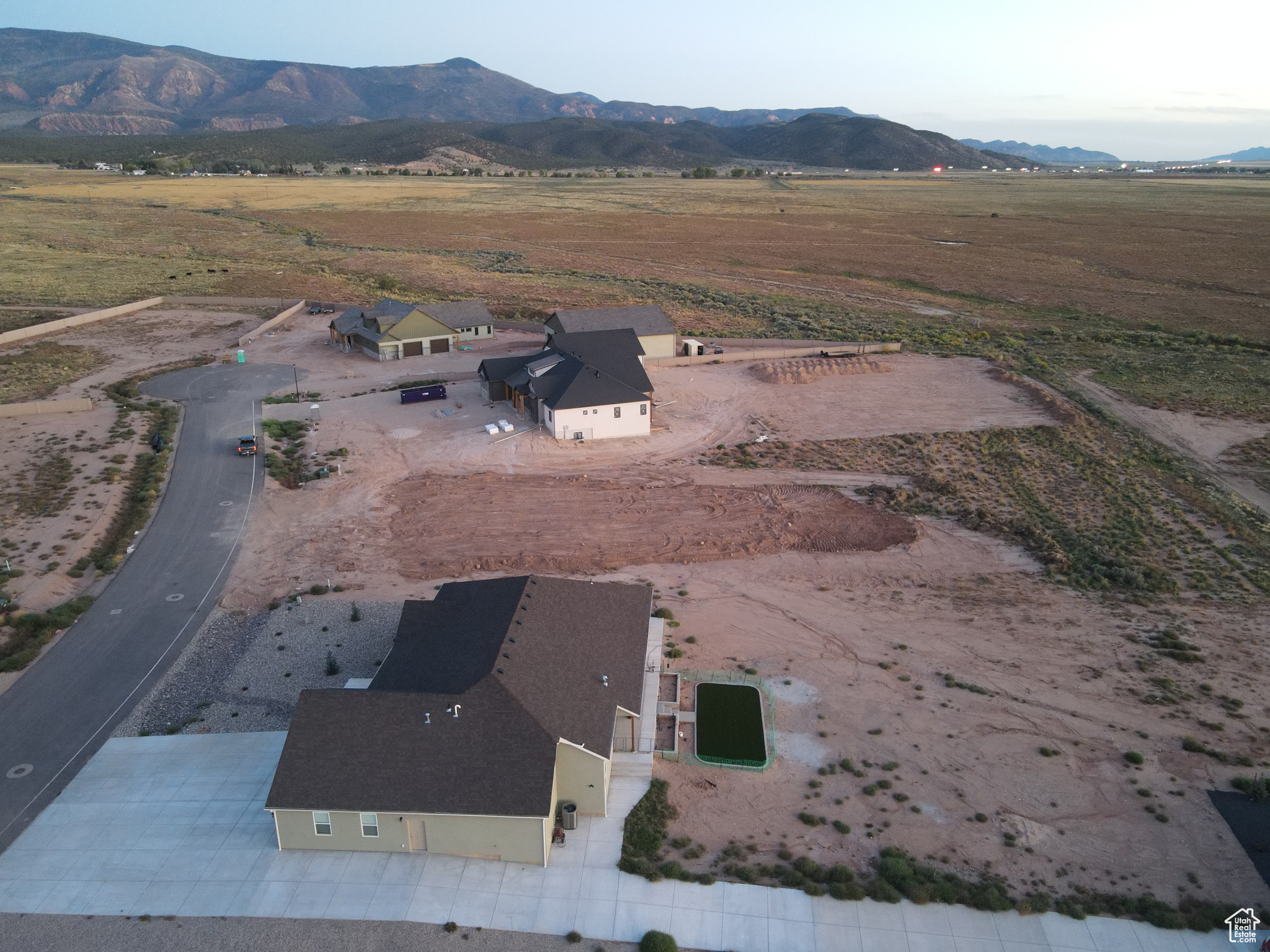 4 B RANCH - Land