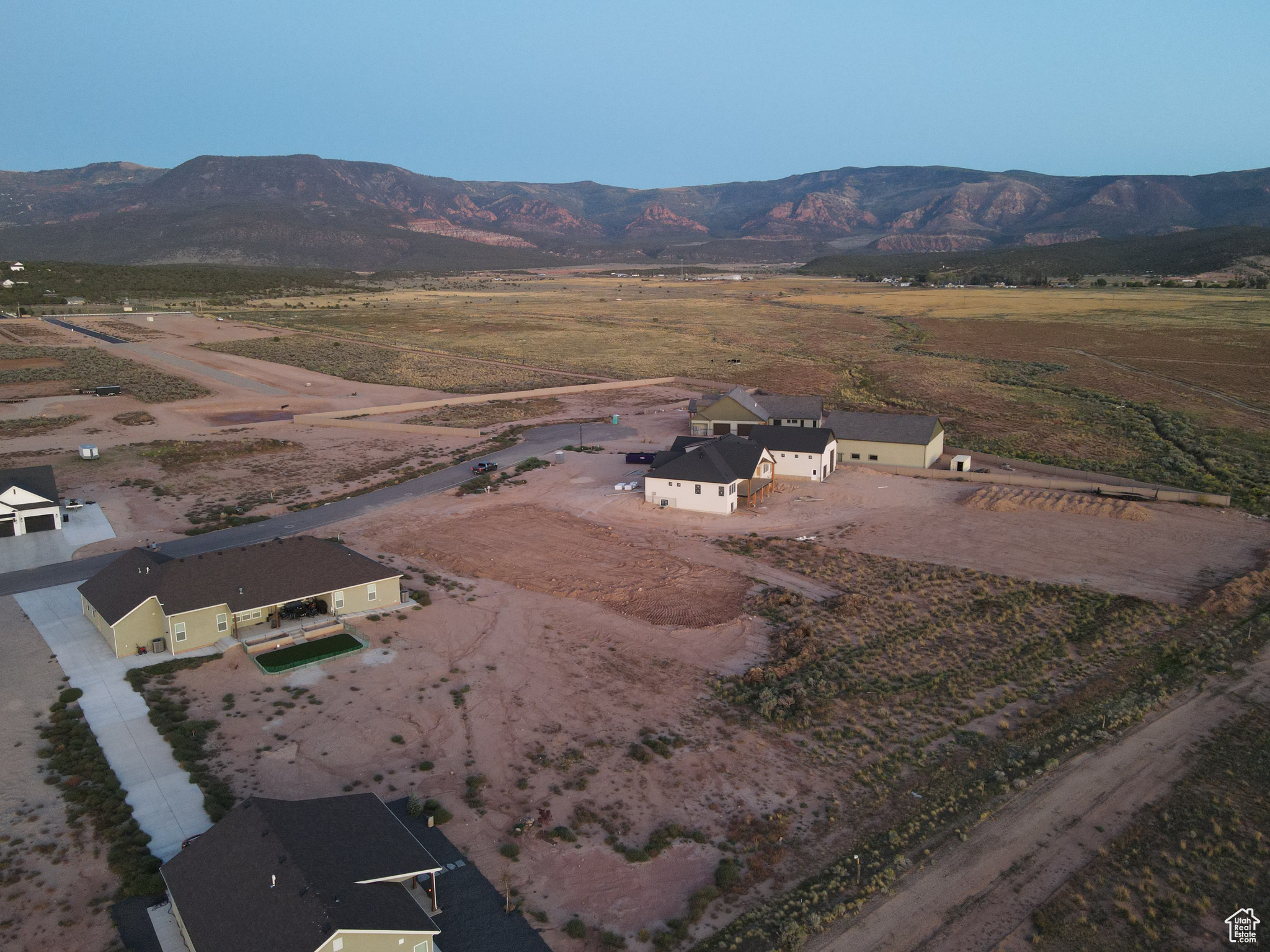 4 B RANCH - Land