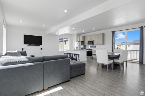 Tiny photo for 62 E STROLL AVE S, Saratoga Springs, UT 84045 (MLS # 2112699)