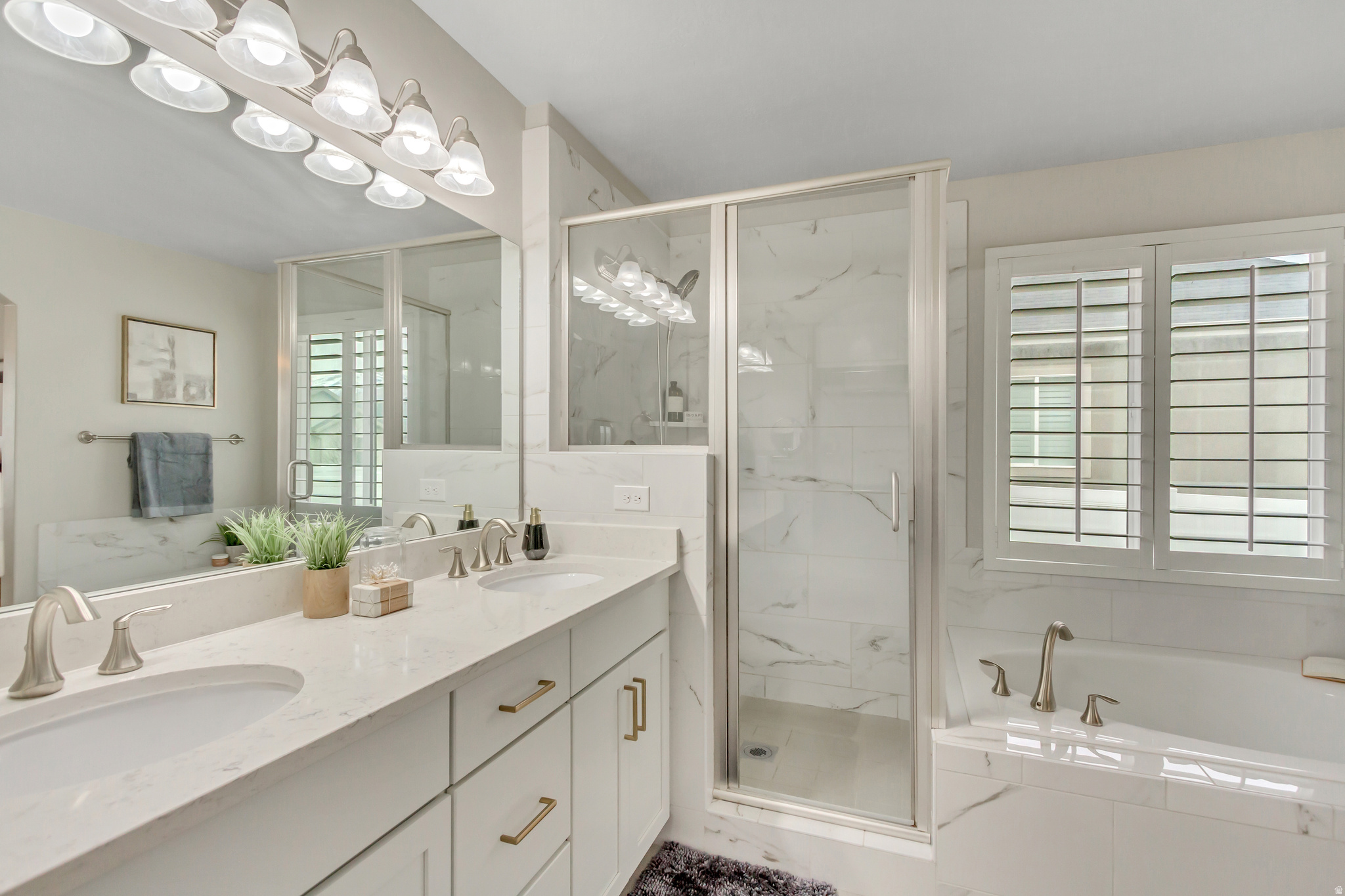 HOLBROOK FARMS - Residential