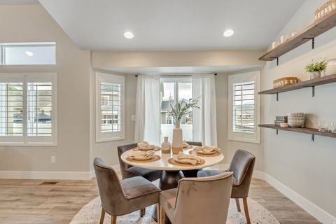 Tiny photo for 2476 N CIRCLE C WAY, Lehi, UT 84043 (MLS # 2133862)