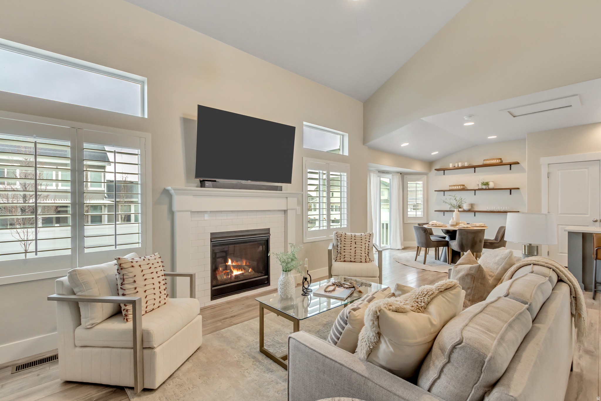 HOLBROOK FARMS - Residential