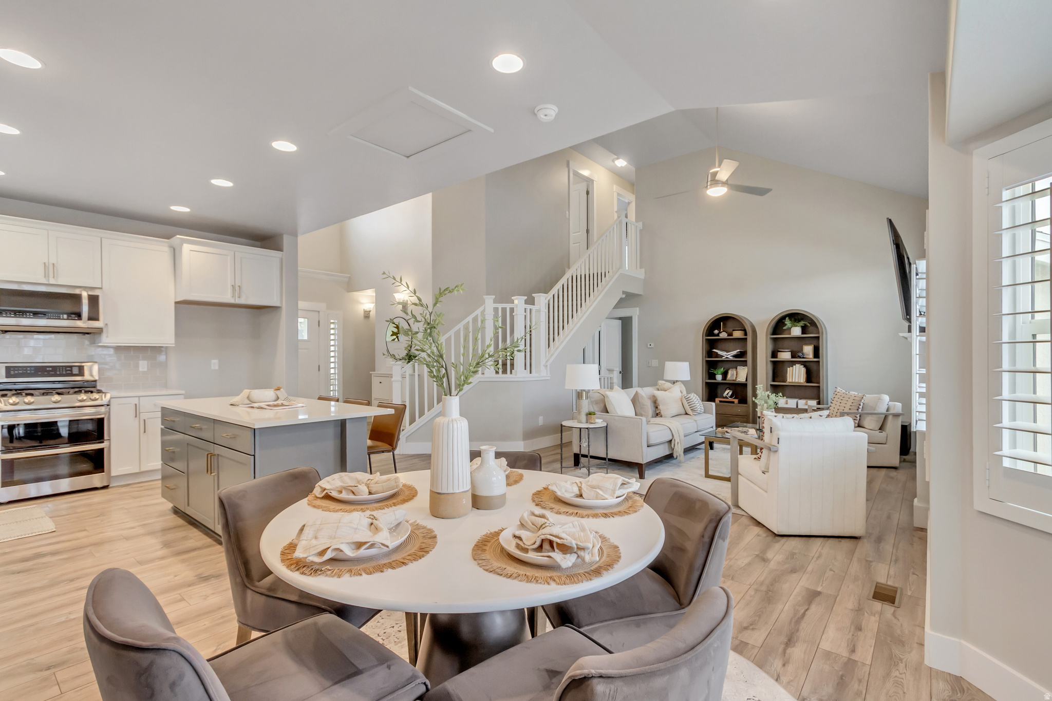 HOLBROOK FARMS - Residential