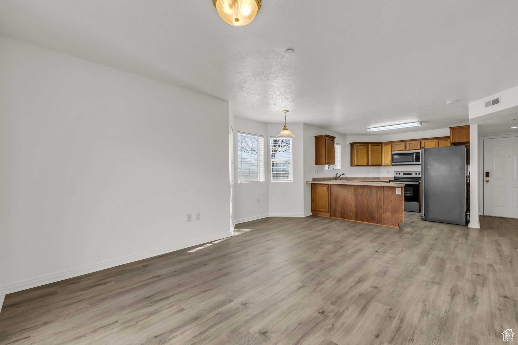 HARVEST HILL - Residential