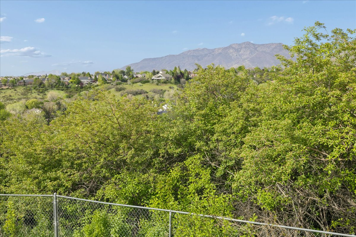 PARKDALE - Residential