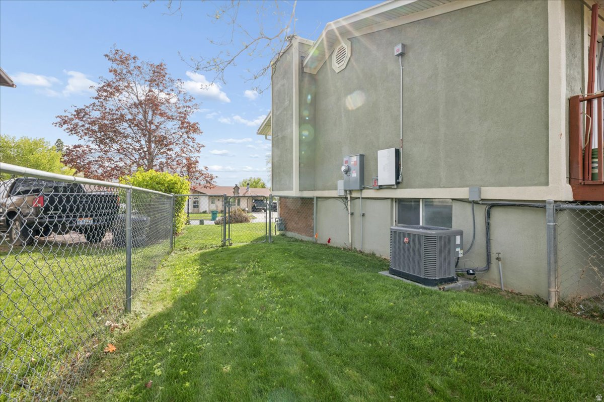 PARKDALE - Residential