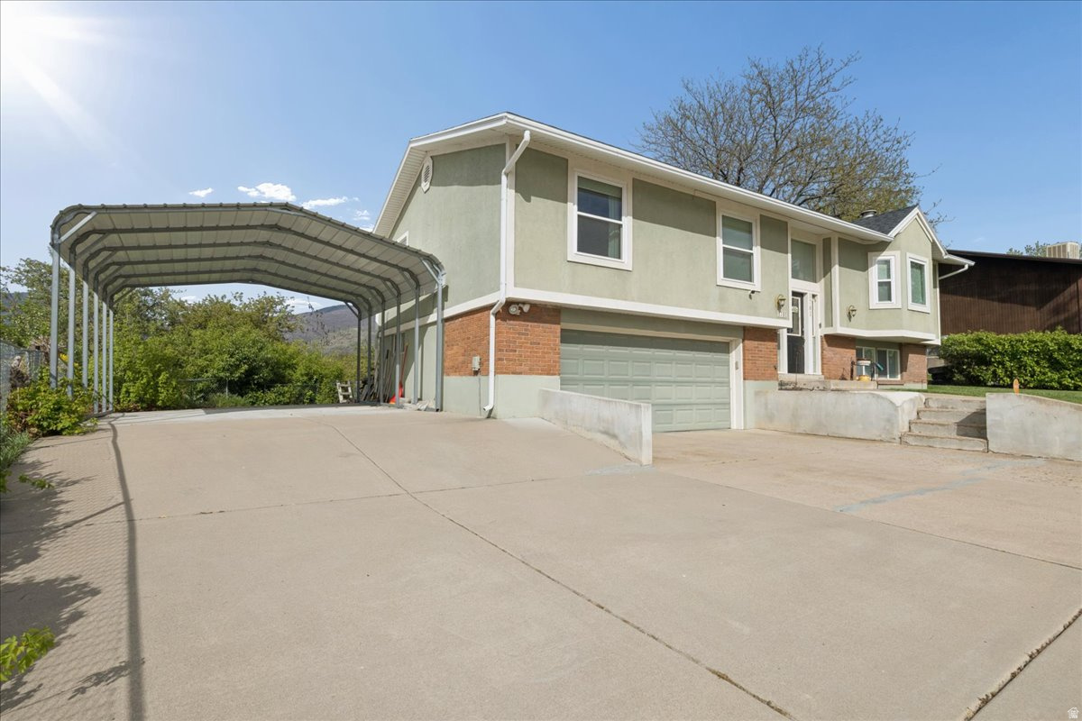 PARKDALE - Residential