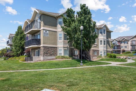 Condo For Sale - 148 W Daybreak Ln<br/> Saratoga Springs, UT 84045