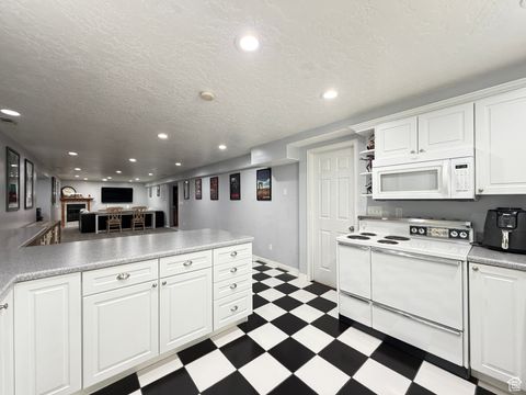 Tiny photo for 2032 S HIGHLAND SPRINGS RD, South Ogden, UT 84403 (MLS # 2118401)