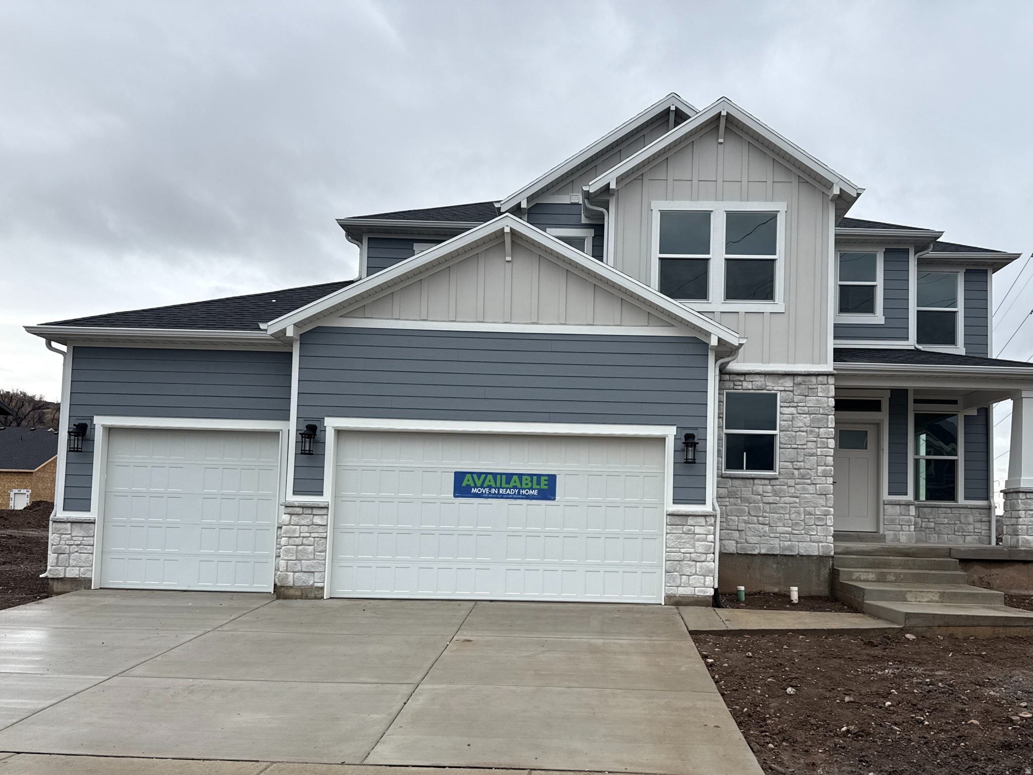 RIVERWOOD - Residential