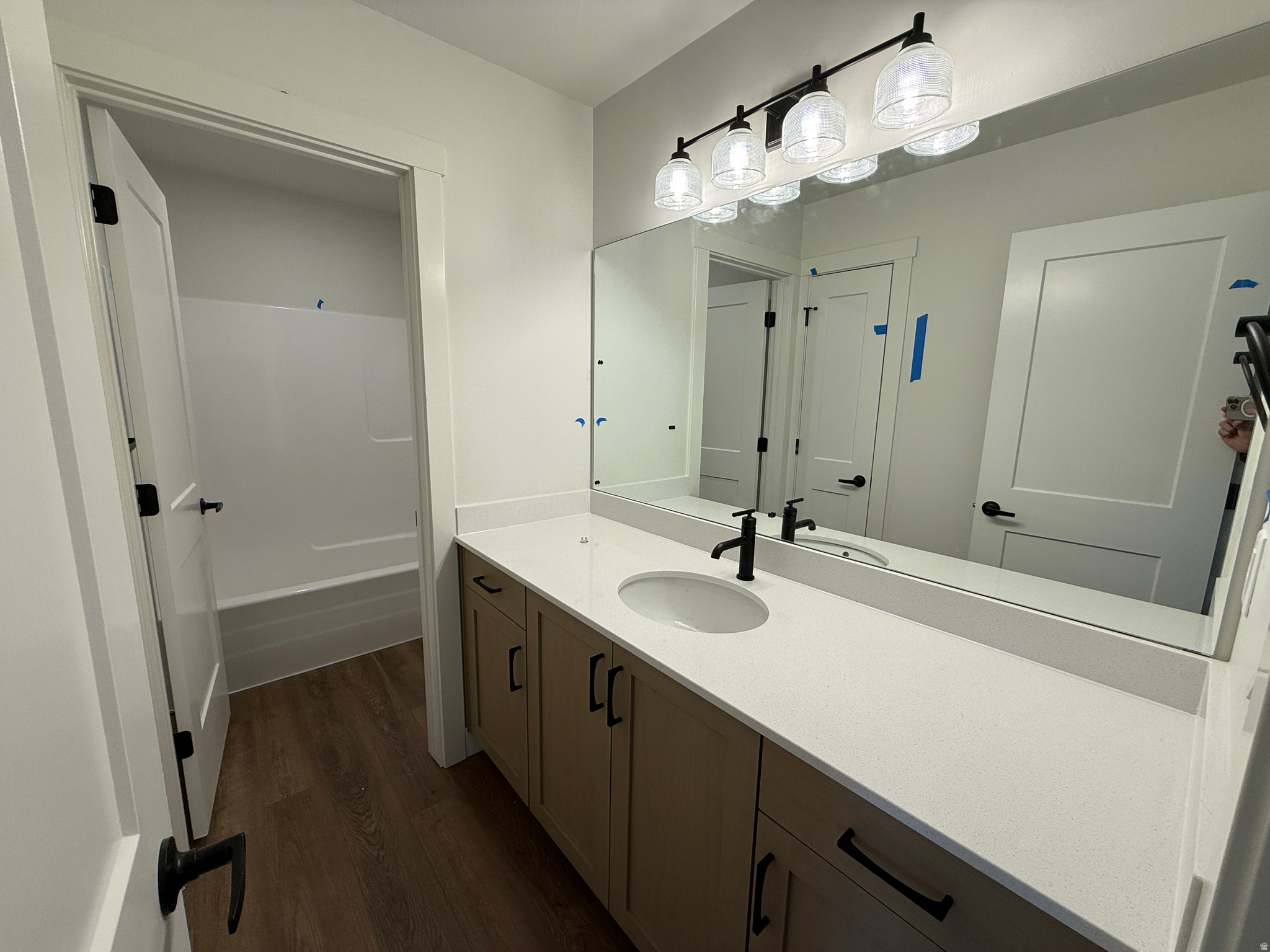 RIVERWOOD - Residential