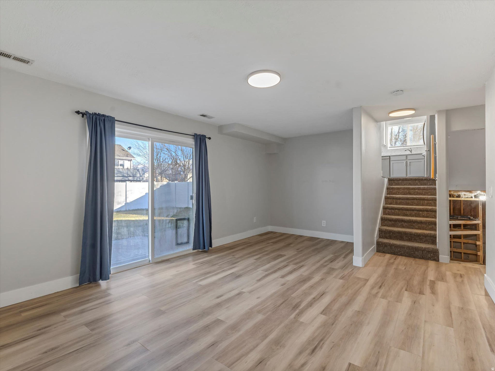 FIELD CREST SUBDIVIS - Residential