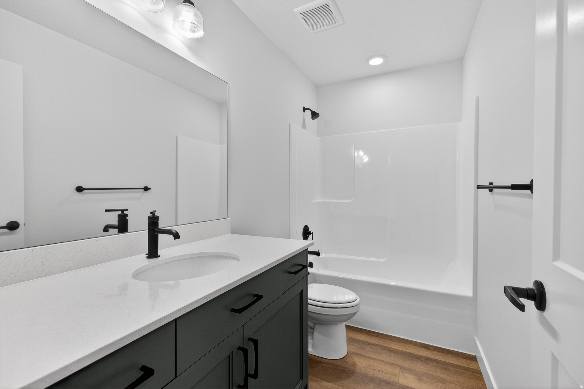 WEST RIDGE ESTATES - Residential