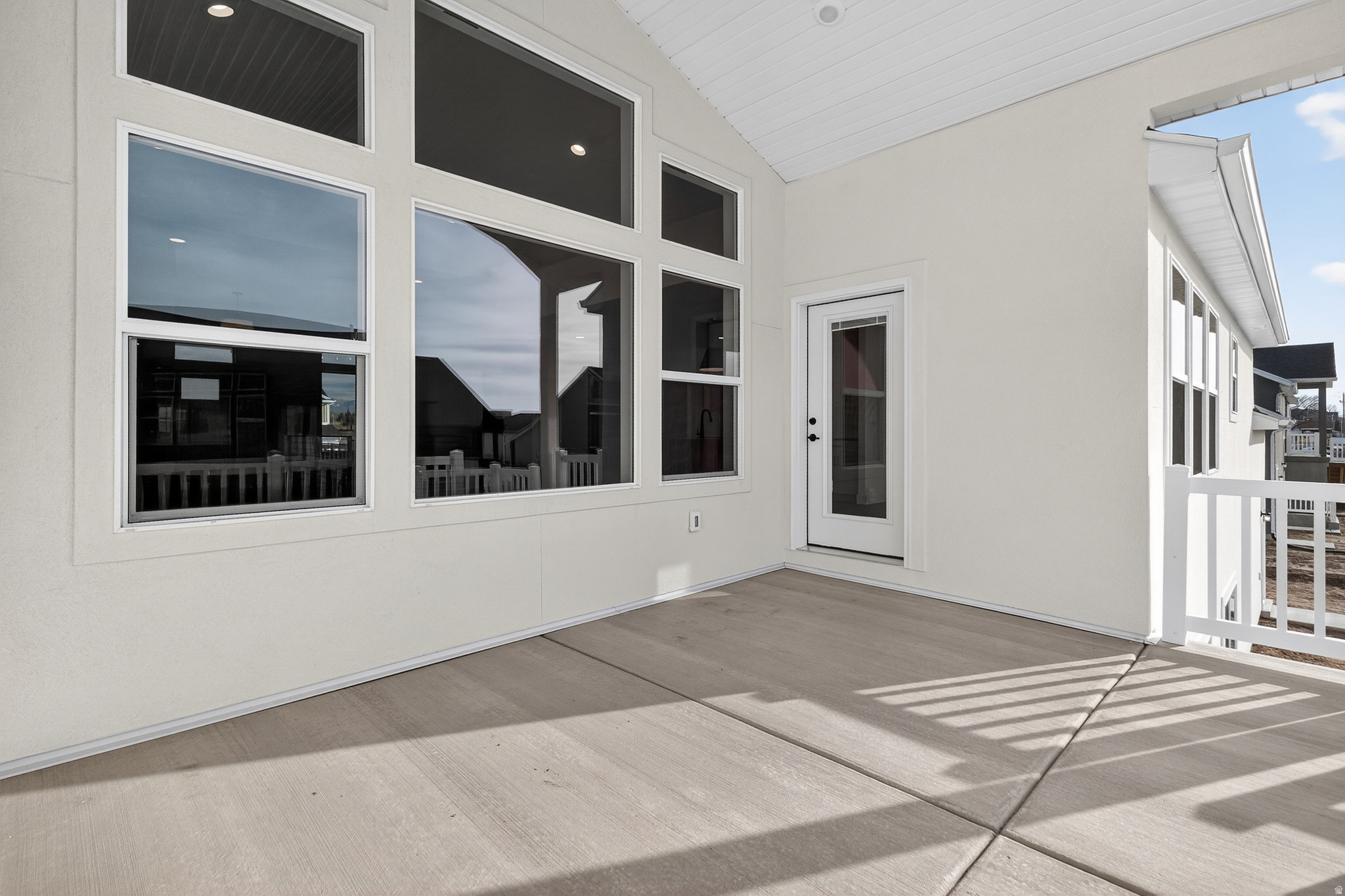 WEST RIDGE ESTATES - Residential