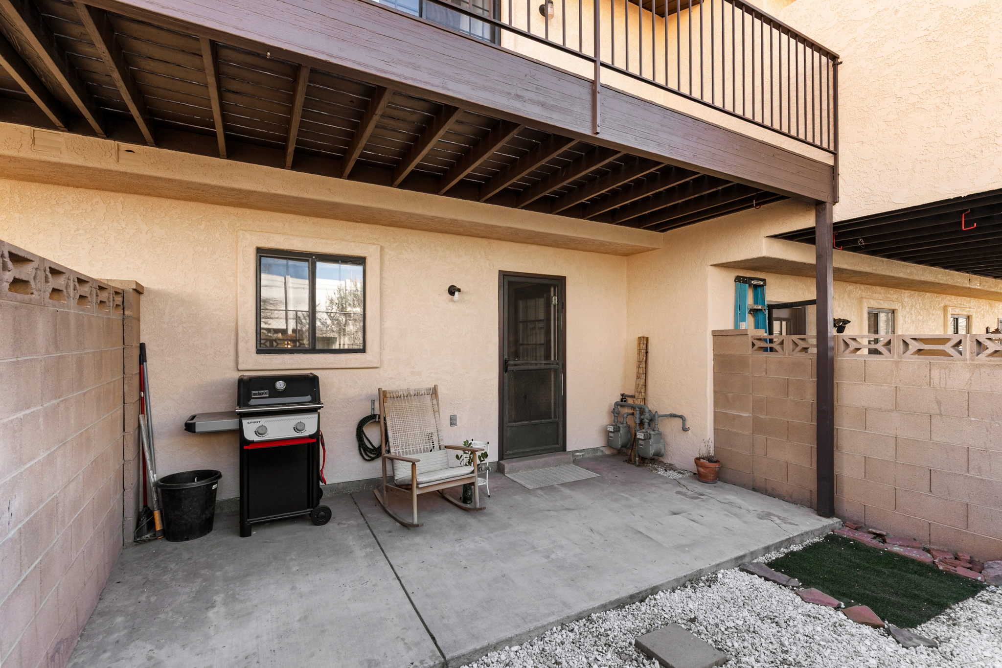 COLOR VIEW - Residential