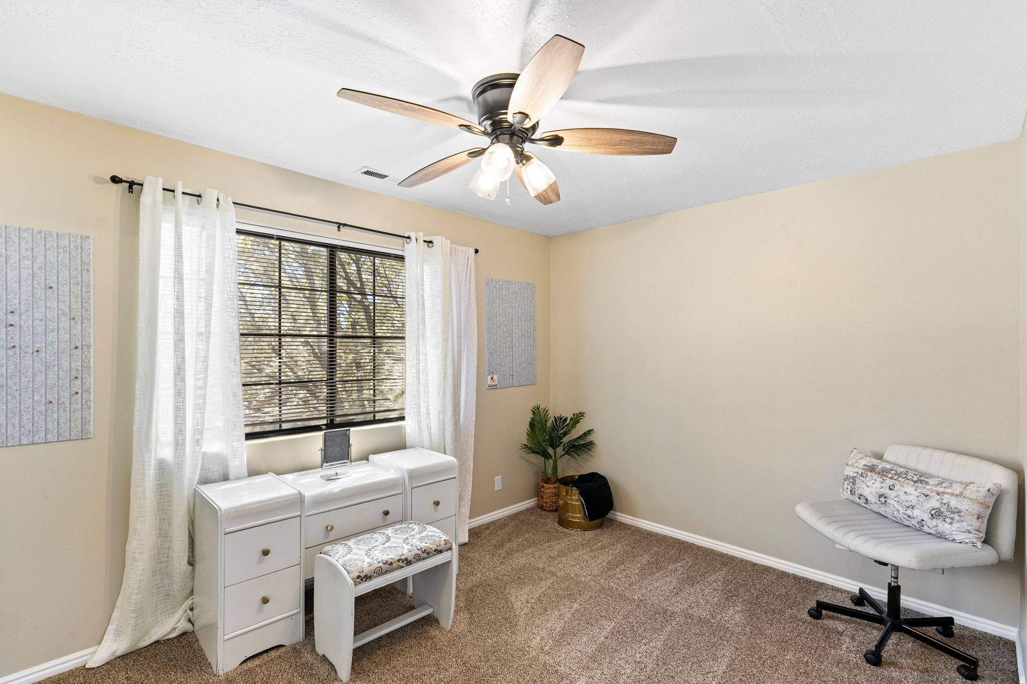 COLOR VIEW - Residential