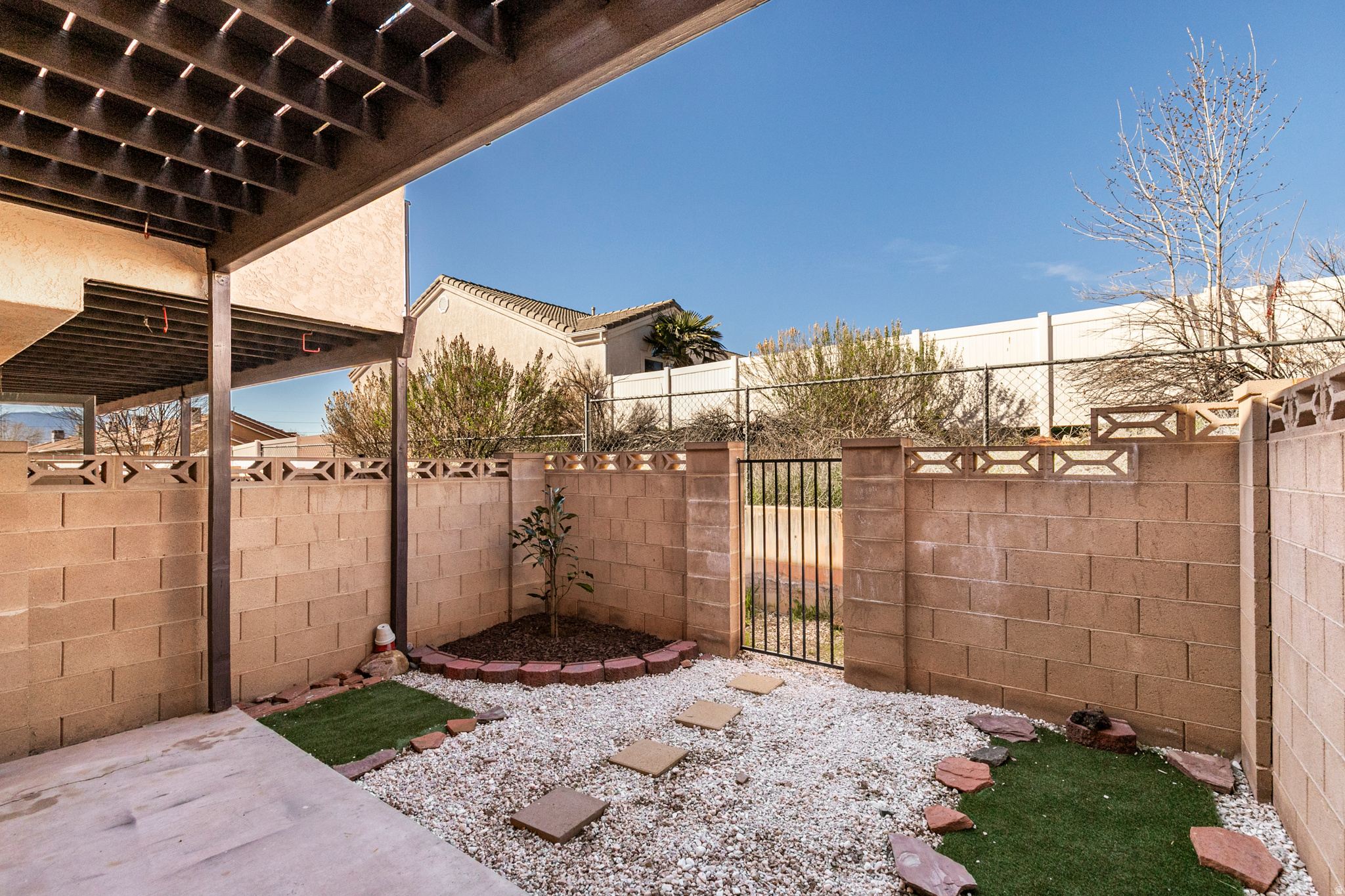 COLOR VIEW - Residential