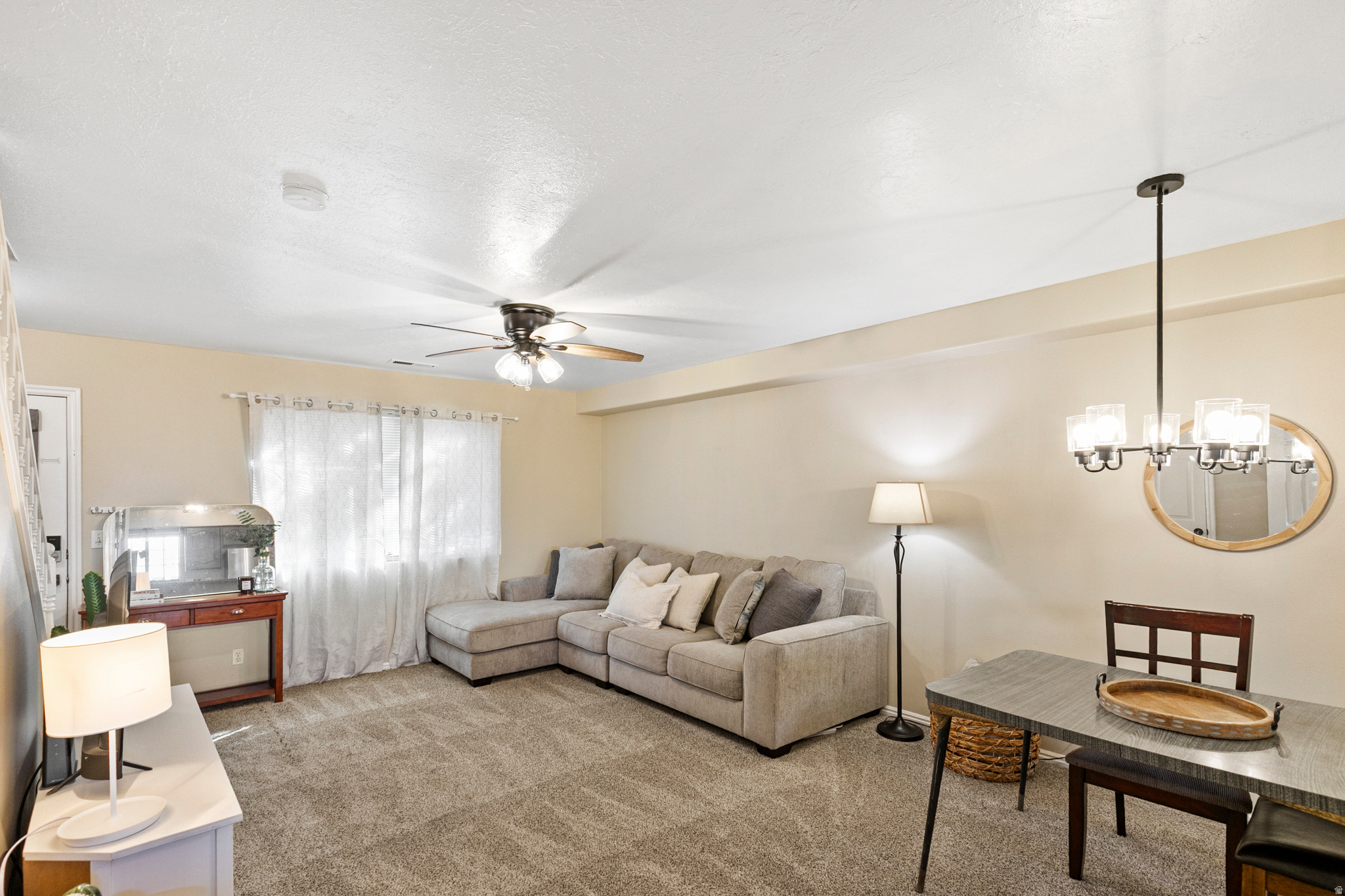 COLOR VIEW - Residential