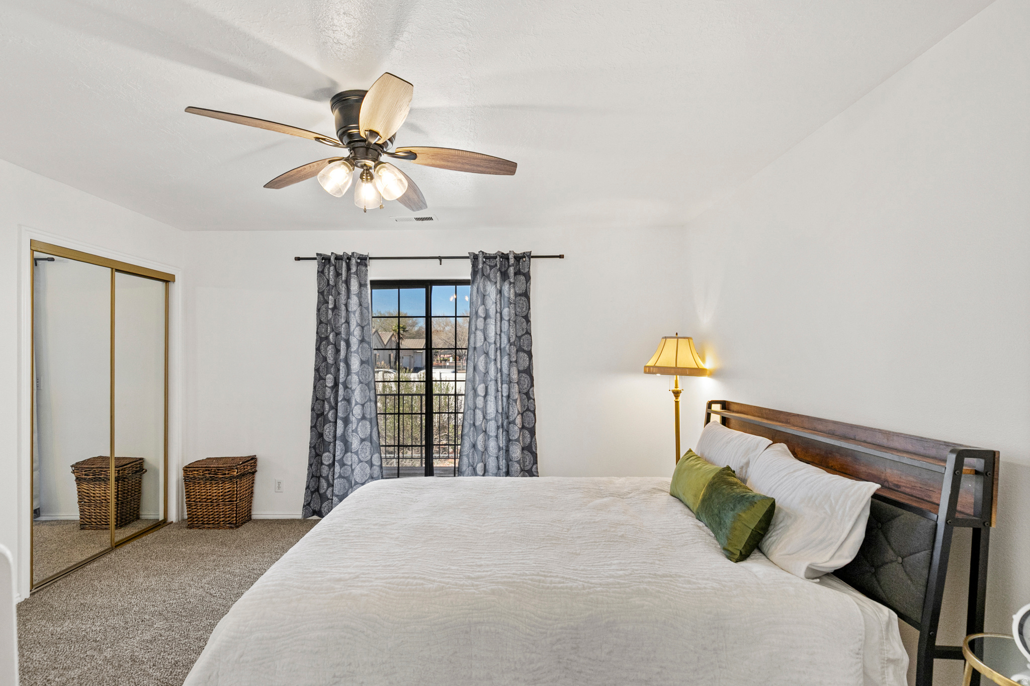 COLOR VIEW - Residential