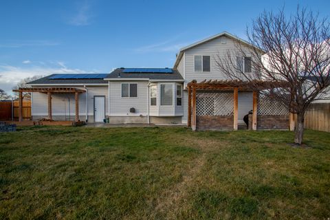Tiny photo for 6211 W PEPPER POND LN, West Valley City, UT 84128 (MLS # 2129084)
