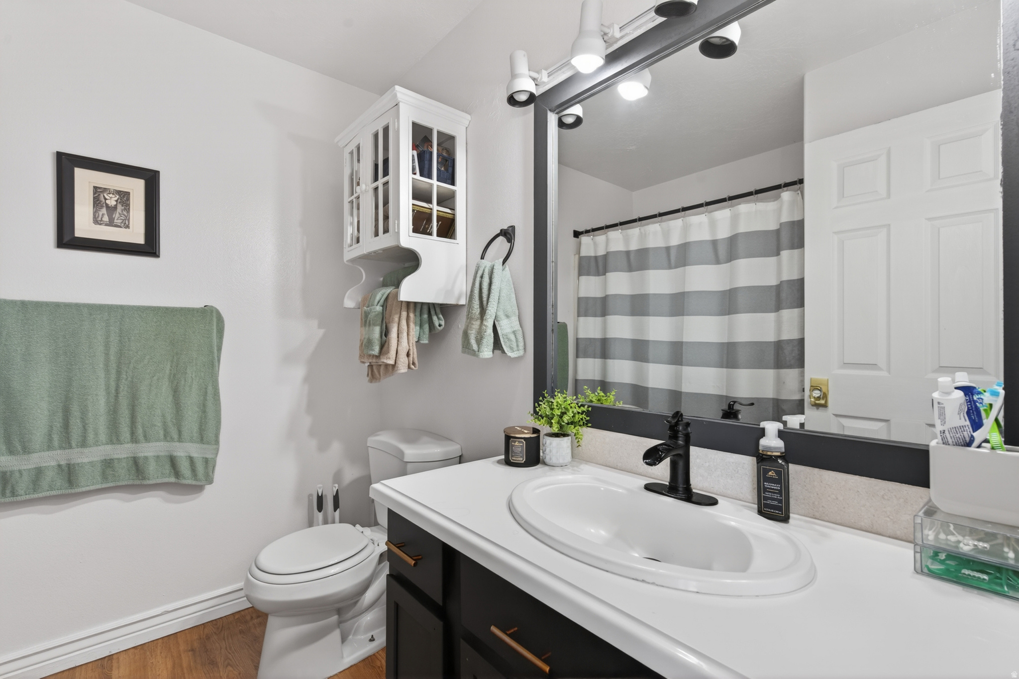 LAKE MOUNTAIN ESTATES - Residential