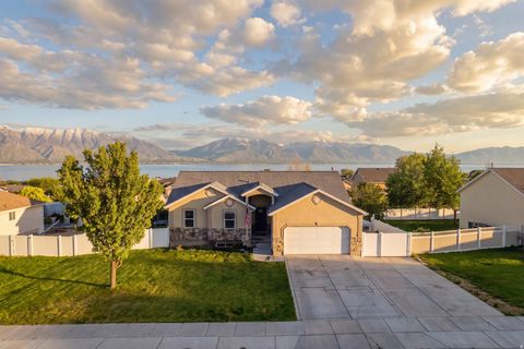 Tiny photo for 4054 S MOUNTAIN MOON DR, Saratoga Springs, UT 84045 (MLS # 2150664)