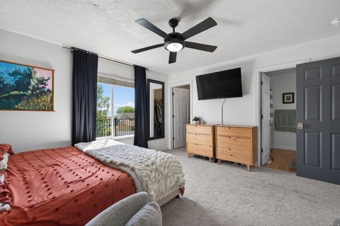 Tiny photo for 4054 S MOUNTAIN MOON DR, Saratoga Springs, UT 84045 (MLS # 2150664)