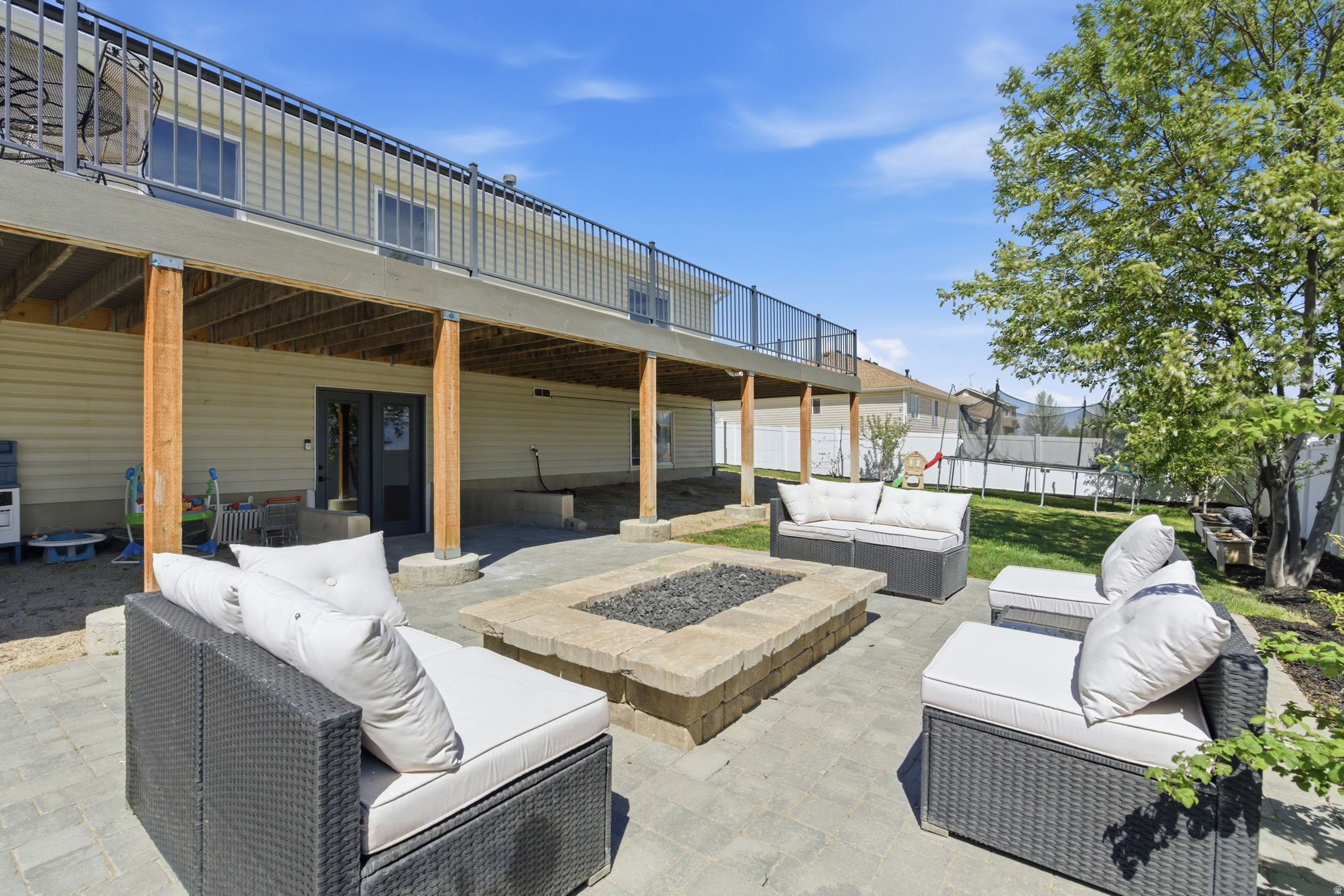 LAKE MOUNTAIN ESTATES - Residential