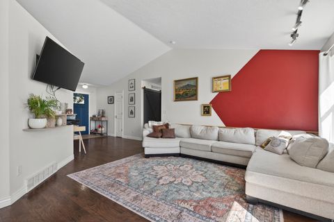 Tiny photo for 4054 S MOUNTAIN MOON DR, Saratoga Springs, UT 84045 (MLS # 2150664)