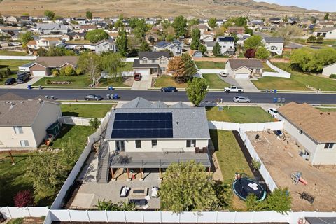 Tiny photo for 4054 S MOUNTAIN MOON DR, Saratoga Springs, UT 84045 (MLS # 2150664)