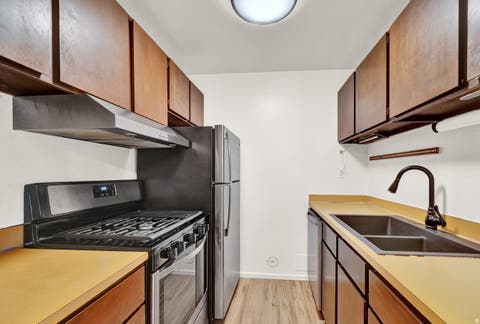 Tiny photo for 5450 S WILLOW LN E #B, Murray, UT 84107 (MLS # 2157692)