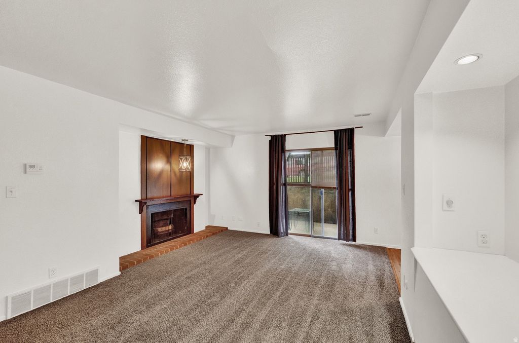 Photo of 5450 S WILLOW LN E #B, Murray, UT 84107 (MLS # 2157692)