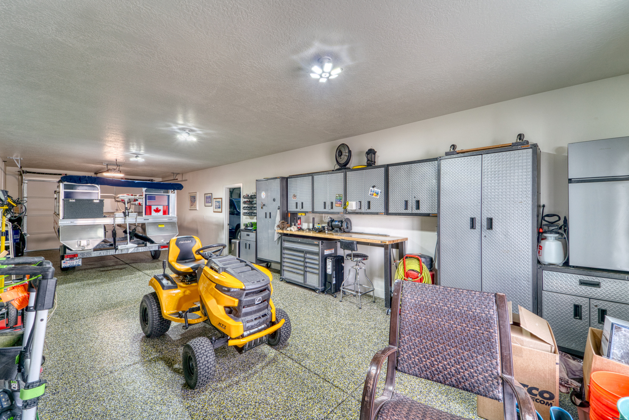 ASPEN VALLEY ESTATES - Residential