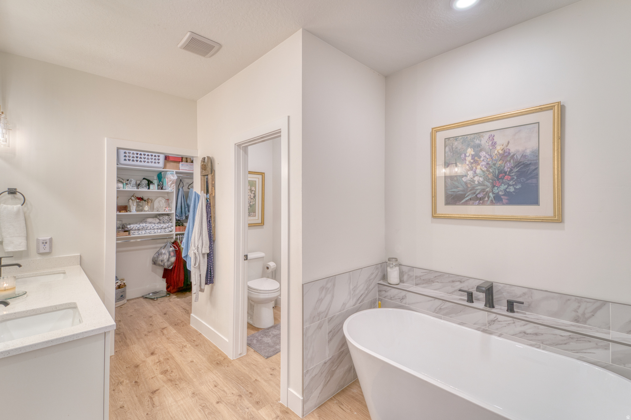 ASPEN VALLEY ESTATES - Residential