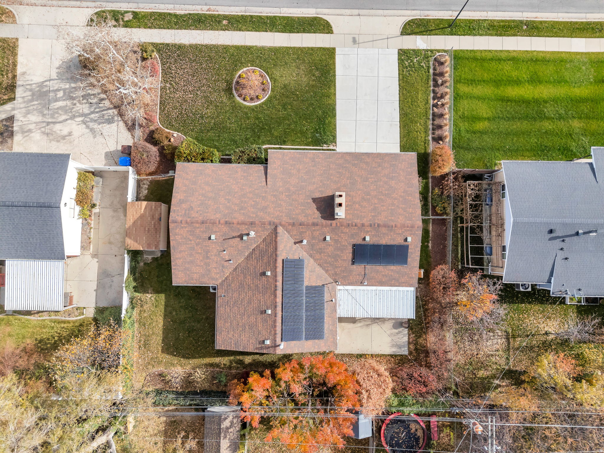 GOLDEN ACRES #8 - Residential