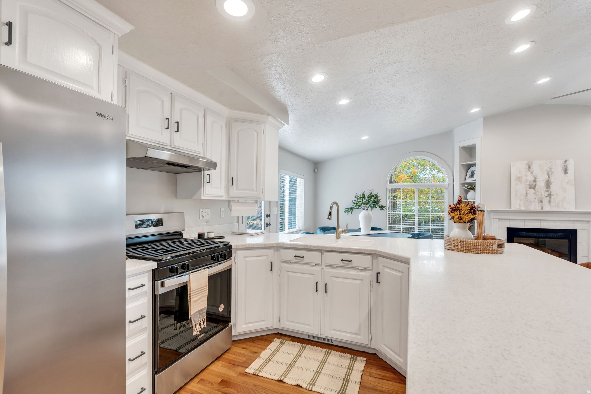 GOLDEN ACRES #8 - Residential