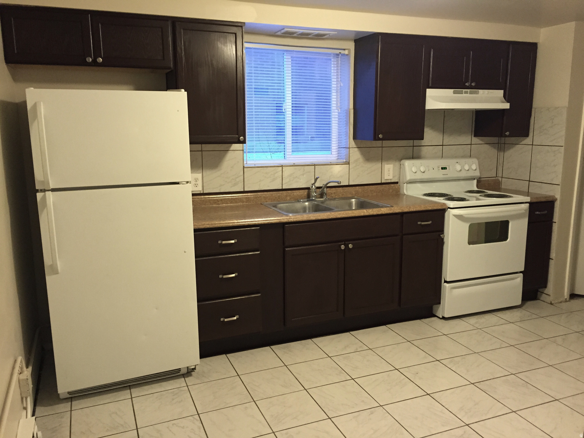 OAKLEY SUB - Residential Income