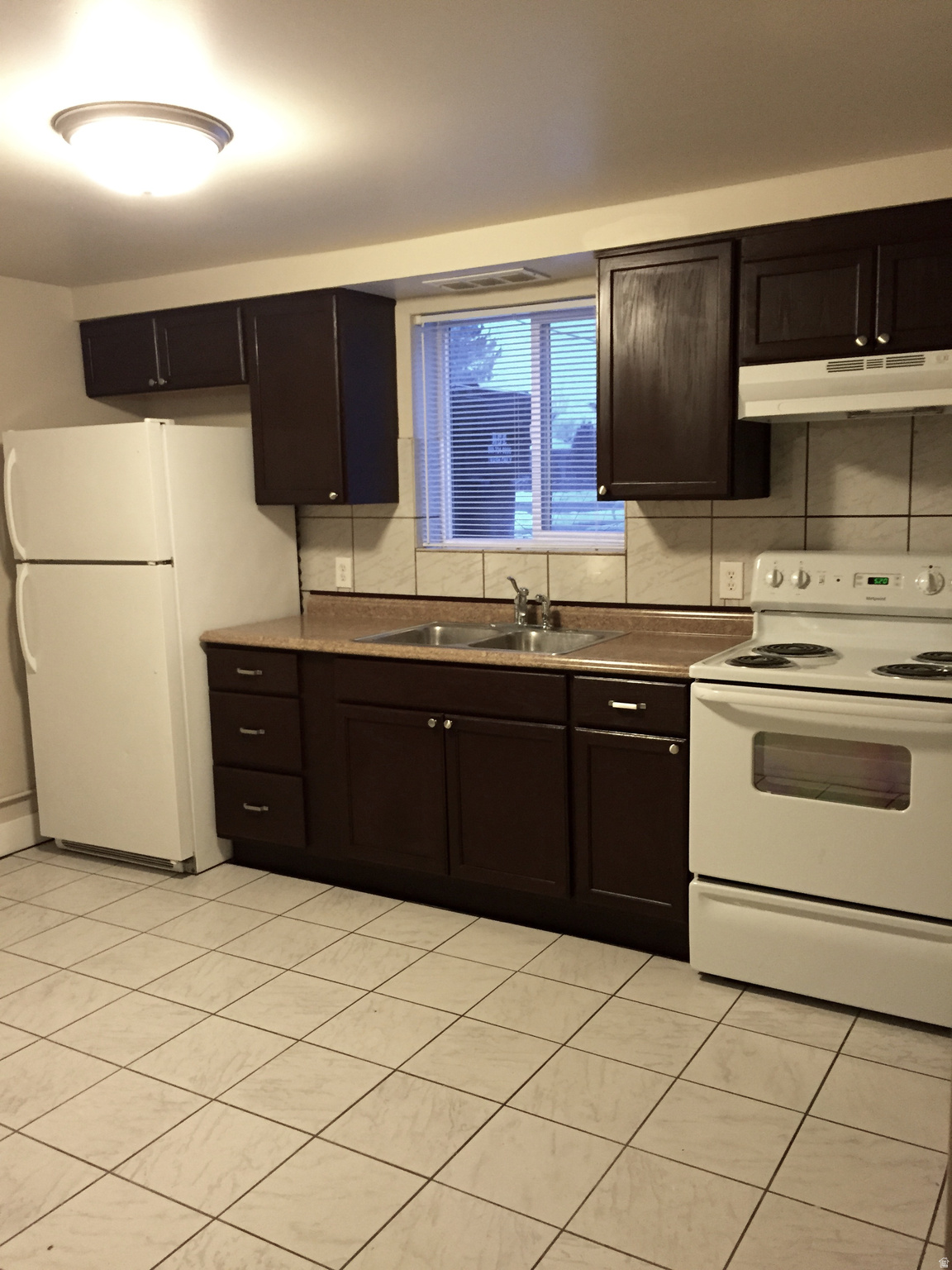 OAKLEY SUB - Residential Income