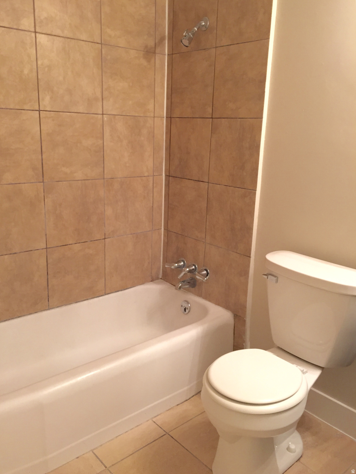 OAKLEY SUB - Residential Income