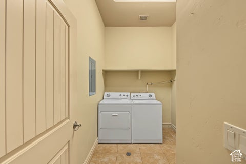 Tiny photo for 280 S LUCE DEL SOL DR #619, Saint George, UT 84770 (MLS # 2187764)