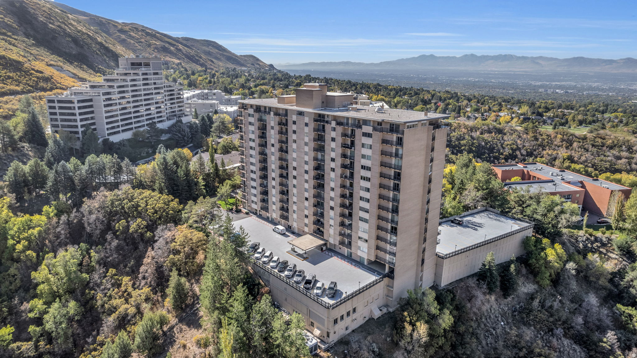 CANYON CREST - Residential